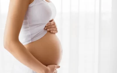 ابدومینوپلاستی همزمان با سزارین؛ مزایا + معایب آن